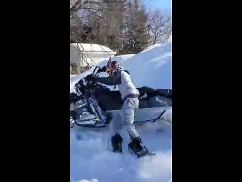 How to ride a snowmobile (for beginners)