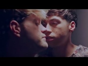 The Grass is Always Grindr Season 2 - Episode 2