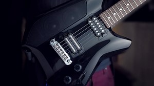 The world's first Electric Guitar with seamless iPhone digital integration, with a built-in Amp and Speakers! 🎸 A portable recording studio 🎸 Built-in 20W amplifier 🎸 Full-scale Canadian maple neck with premium Rosewood fingerboard 🎸 Free shipping & returns 🎸 1-year comprehensive warranty with lifetime support 🎸 Designed by guitarists, for guitarists Need more to be convinced? Hear it from your fellow creators and innovators! "Smooth playing, well built, great sound and versatility! I love