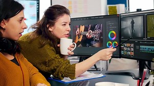 Don't Fall for AI Deepfakes—Check for These 7 Telltale Signs