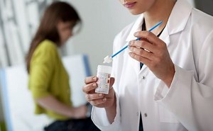 Nên làm xét nghiệm Thinprep sàng lọc ung thư cổ tử cung định kỳ bao lâu một lần?