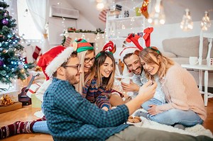 21 Christmas Party Games for Adults That Level-Up Holiday Fun | LoveToKnow