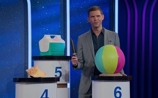 Is It Cake? No seriously — is it? Watch as bakers try to trick a panel of celeb judges by creating cakes that look like everyday objects. Now on Netflix. | Netflix