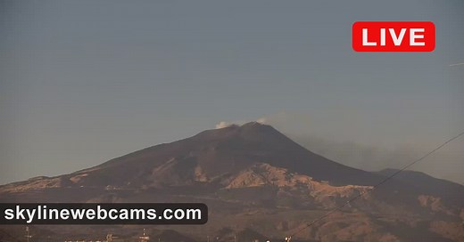 Live Cam Etna South | SkylineWebcams