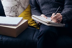 Is a Consultant a Contractor or Employee? | LegalVision