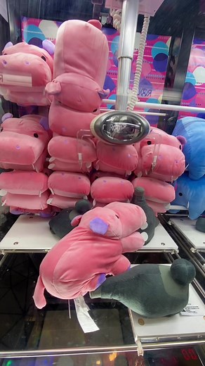 I accidentally cheated on the claw machine AGAIN 😂 #clawmachine #arcade #plushtoys #fail #fyp