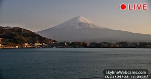 【LIVE】 Live Cam Lake Kawaguchiko - Mount Fuji | SkylineWebcams