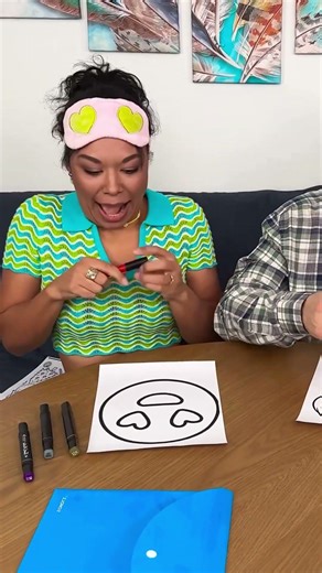 Blindfolded Drawing Gone Hilariously Wrong 😳🙈 #funny #drawingchallenge