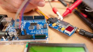 5 Best Arduino Simulators For Virtual Prototyping [2026]