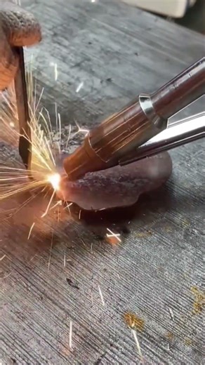 Amazing Handheld Laser Welding Machine #MetalFabrication #WorkshopTools #LaserMachine