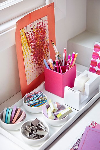 23 Easy Ways to Organize Your Desk