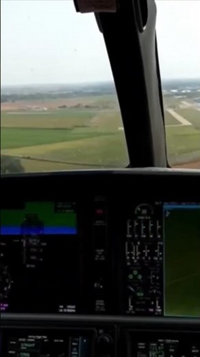 Cirrus SF50 VisionJet Cockpit Landing